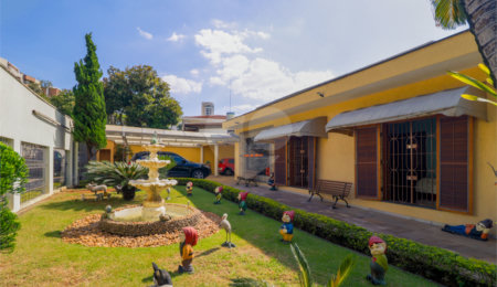 Casa Térrea à venda com 4 suítes em Alto da Lapa, São Paulo, SP