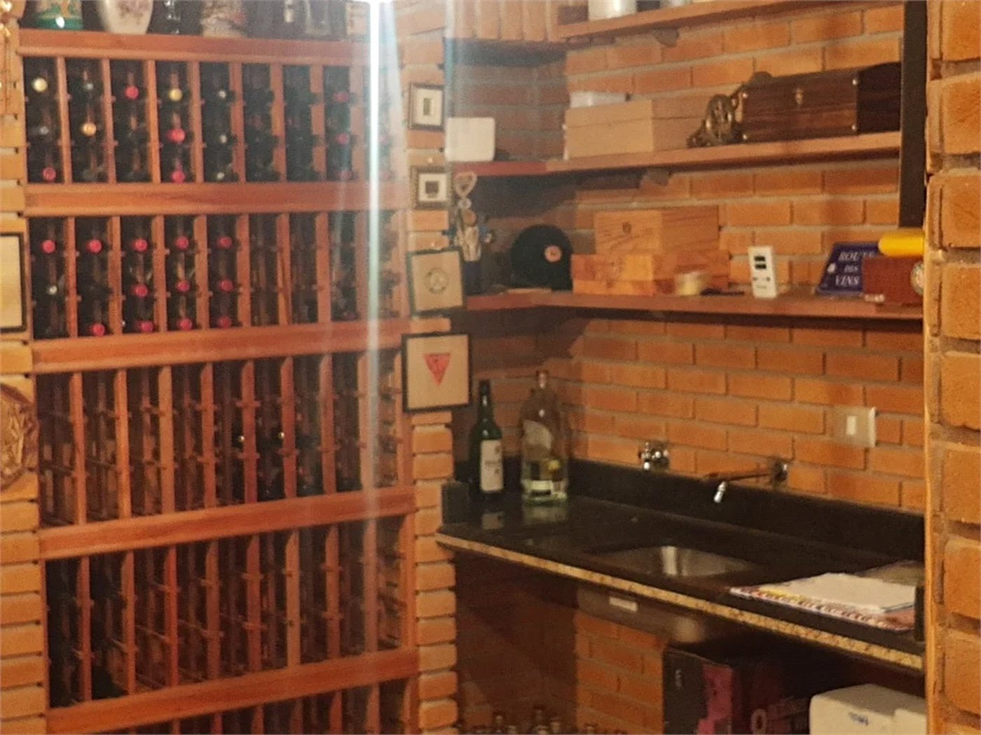 Casa à venda com 5 suítes em Jardim Leonor, São Paulo, SP