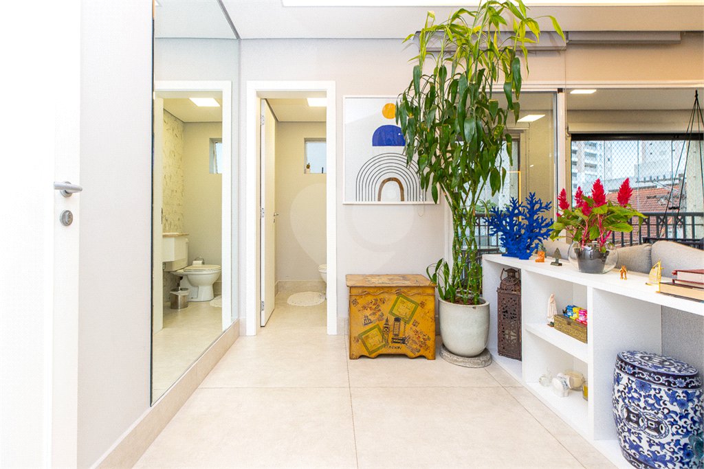 Apartamento à venda com 4 quartos, sendo 1 suíte, em Jardim Monte Kemel, São Paulo, SP