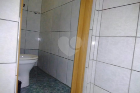 Casa à venda com 4 quartos, sendo 2 suítes, em Jardim Vila Galvão, Guarulhos, SP
