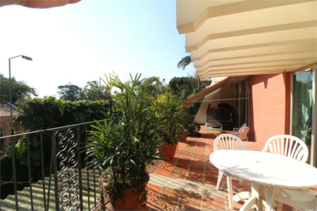 Casa à venda com 4 suítes em Jardim Leonor, São Paulo, SP