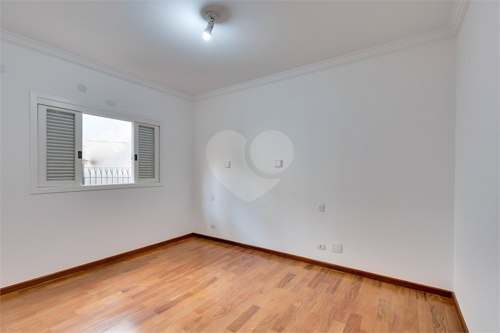 Casa para alugar com 4 quartos, sendo 2 suítes, no condomínio Cassiano Ricardo, São Paulo - SP