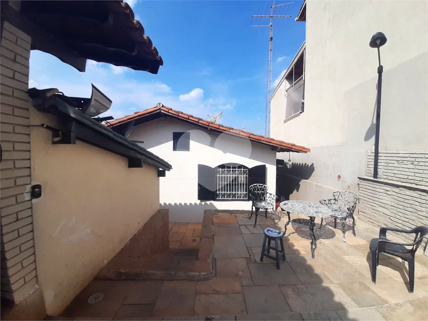 Casa Térrea à venda com 3 quartos, sendo 1 suíte, no Centro, Vinhedo, SP