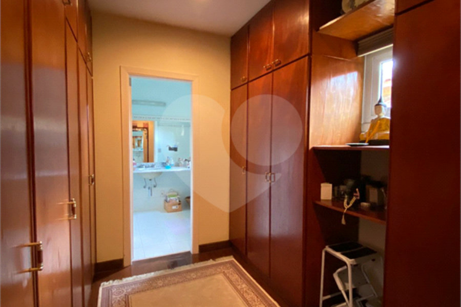 Sobrado à venda com 3 quartos, sendo 1 suíte, em Jabaquara, São Paulo, SP