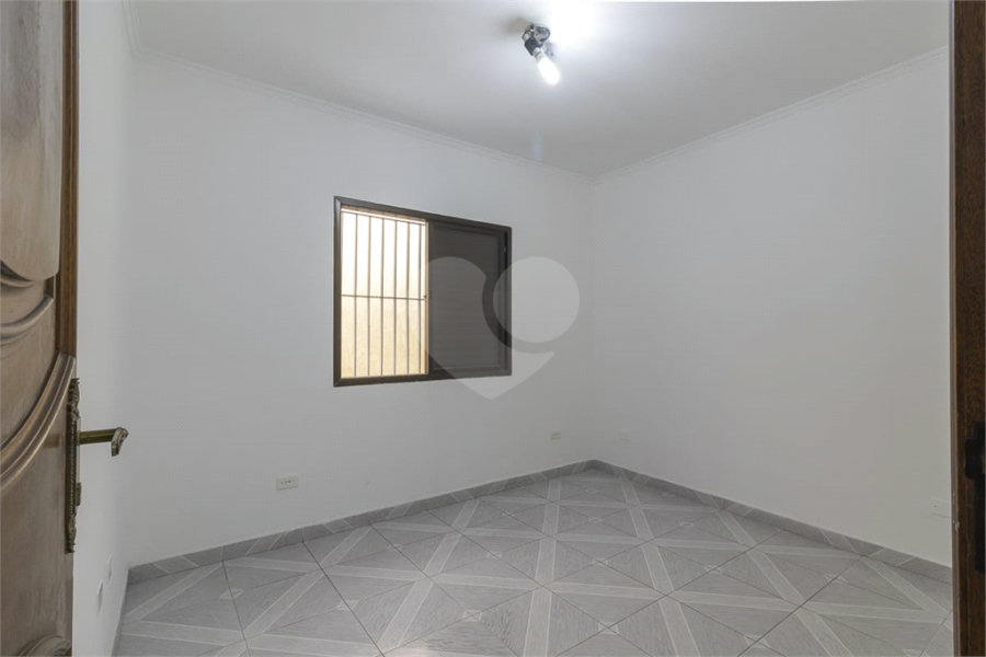Sobrado à venda com 3 quartos, sendo 1 suíte, em Tremembé, São Paulo, SP