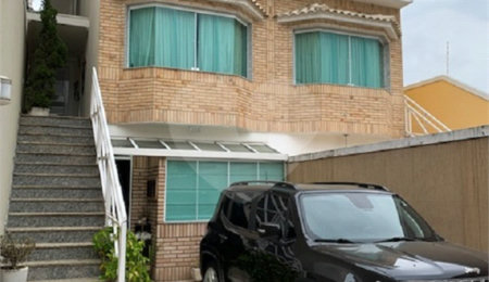 Sobrado à venda com 3 quartos, sendo 1 suíte, em Tremembé, São Paulo, SP