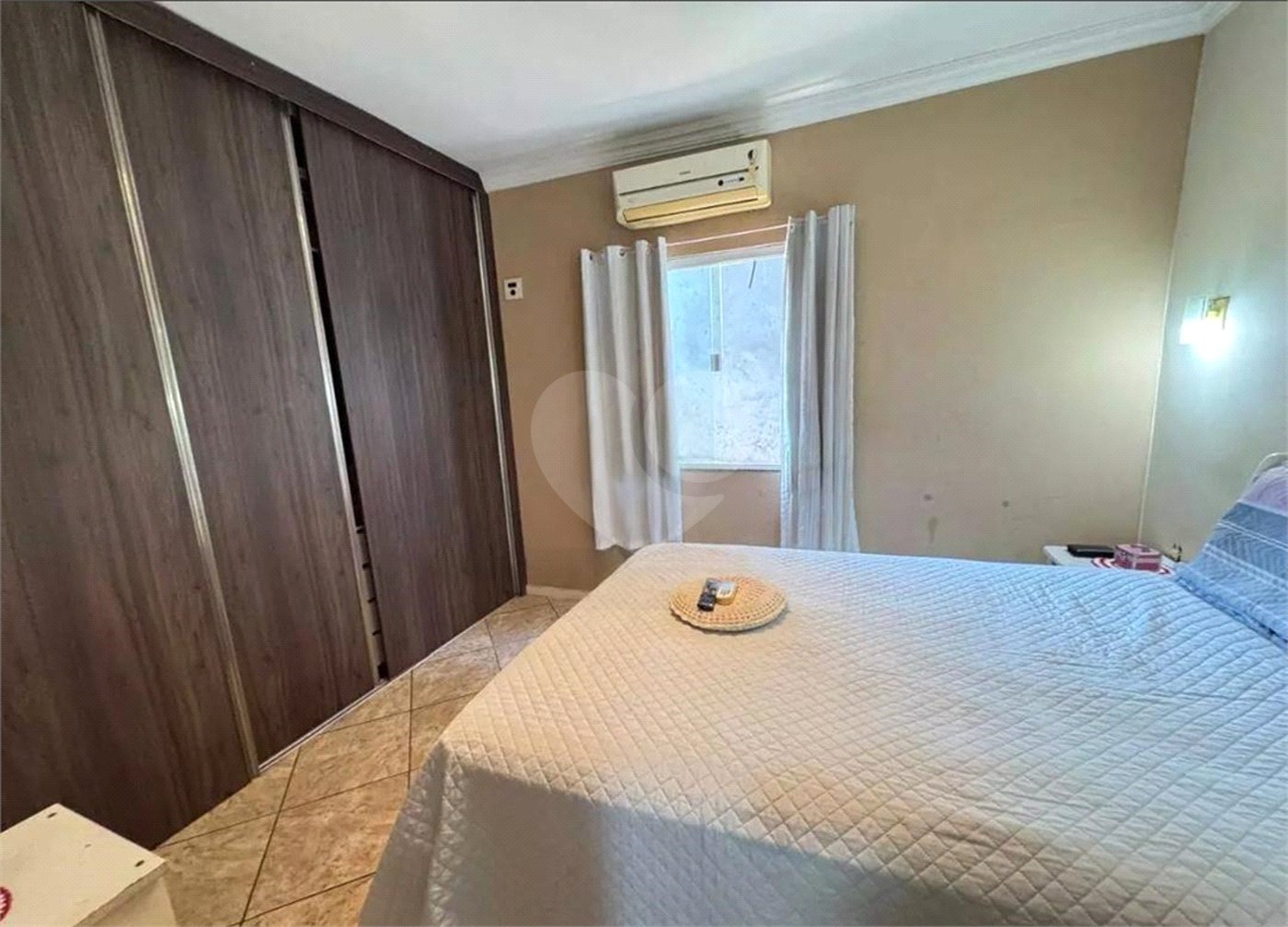 Casa à venda com 5 quartos, sendo 1 suíte, em Guaratiba, Rio de Janeiro, RJ