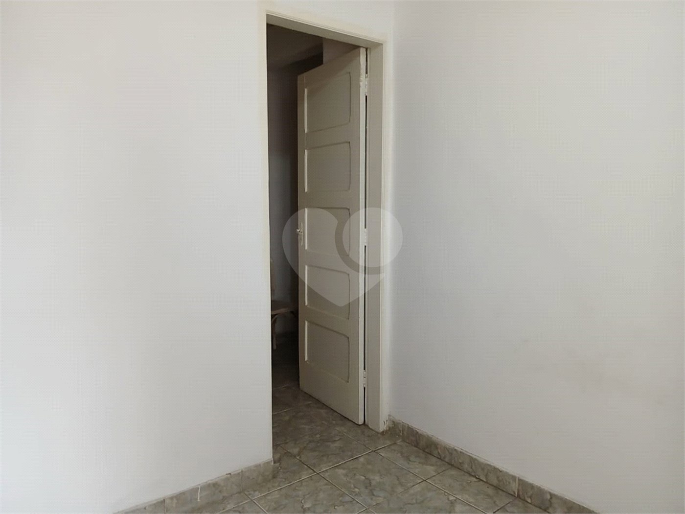 Casa térrea à venda no Pacaembú com 3 dormitórios