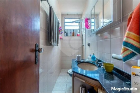 Casa com 175m², 4 dormitórios, sendo 3 suítes, 2 vagas de garagem, à venda na Vila Formosa.