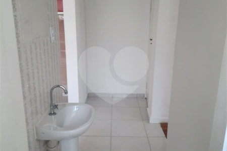 Sobrado à venda com 3 quartos em Vila Universitária, São Paulo, SP