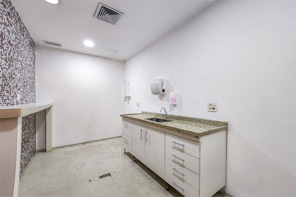 Sala à venda no Centro, São Paulo, SP