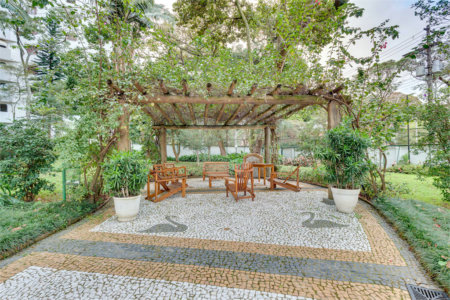 Apartamento à venda com 4 quartos, sendo 2 suítes, em Granja Julieta, São Paulo, SP