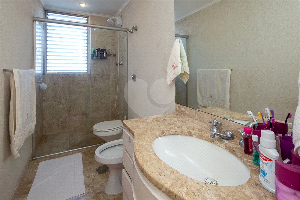Apartamento à venda com 3 quartos, sendo 2 suítes,  em Alto da Boa Vista, São Paulo, SP