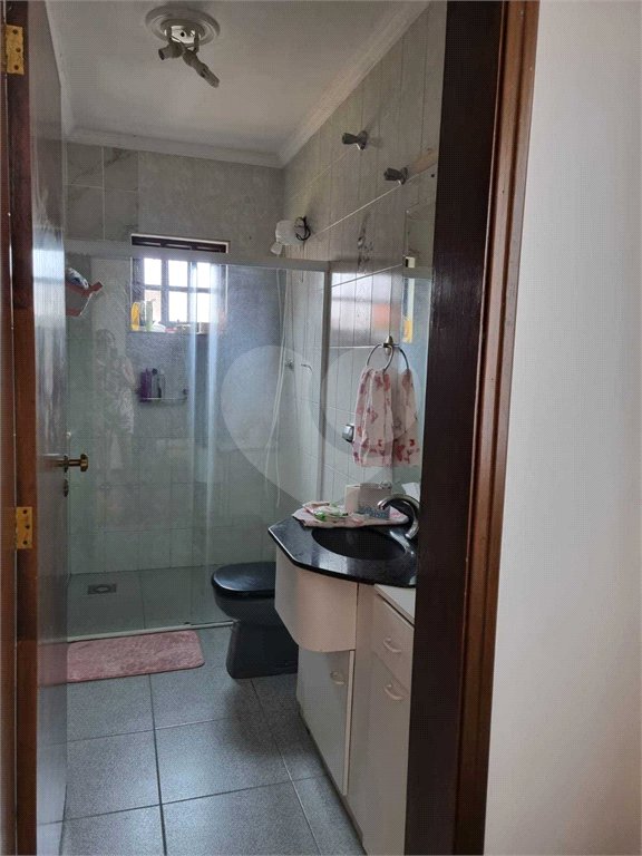 Casa à venda com 4 quartos, sendo 1 suíte, em Vila Leão, Sorocaba, SP