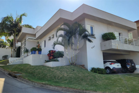 Casa à venda com 3 suítes no condomínio Itatiba Country Club, Itatiba - SP