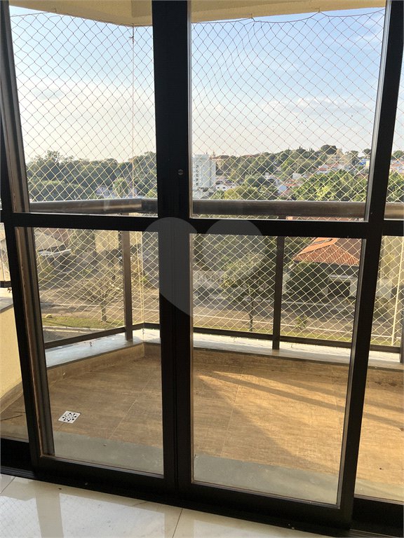 Apartamento à venda com 2 quartos, sendo 1 suíte, em Vila Roma, Itu, SP