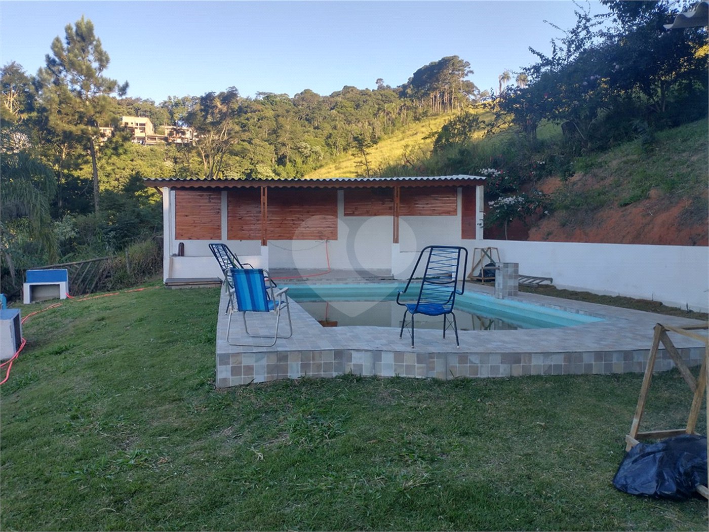 Casa à venda ou para alugar com 3 suítes em Juqueri Mirim, Mairiporã, SP
