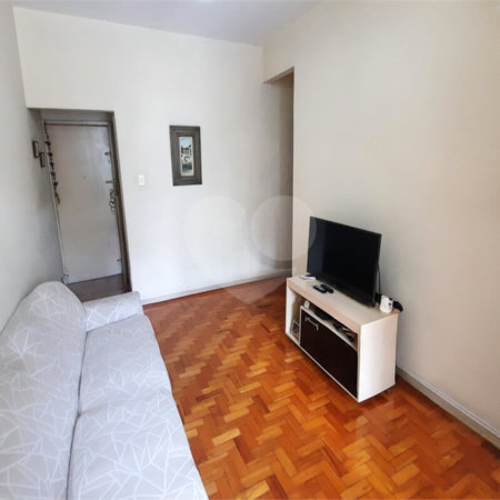 Apartamento à venda com 2 quartos, sendo 1 suíte,  em Rio Comprido, Rio de Janeiro, RJ