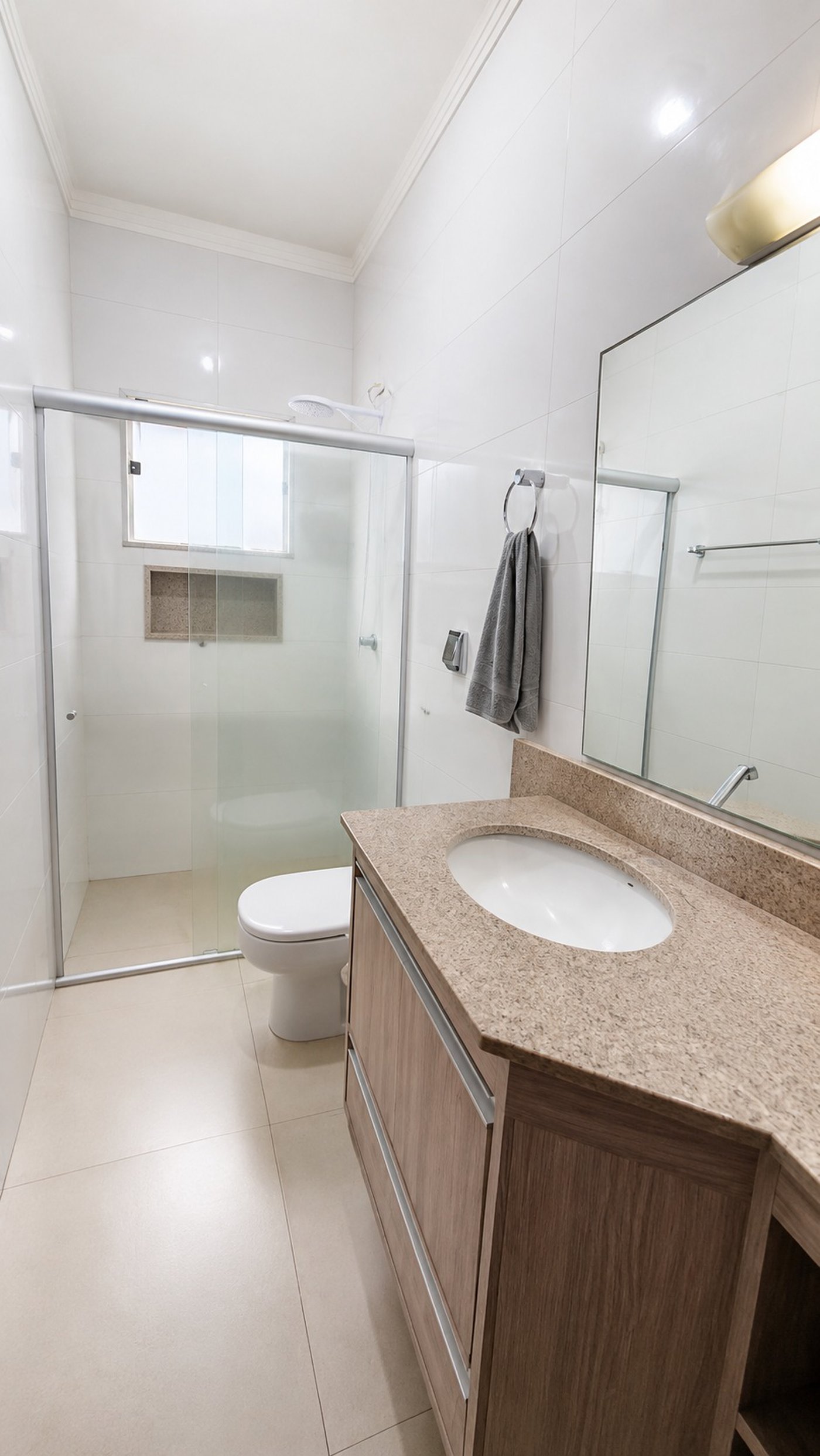 Casa à venda com 3 quartos, sendo 1 suíte,  em Jardim das Paineiras, Três Lagoas, MS