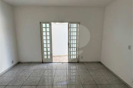 Casa Térrea à venda ou para alugar com 1 quarto em Campo Grande, Rio de Janeiro, RJ