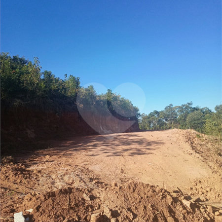Terreno à venda no condomínio Bosque da Represa, Nazaré Paulista - SP