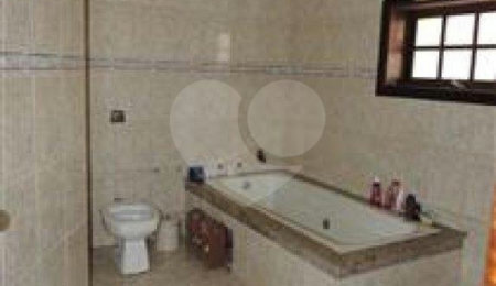 Sobrado à venda com 4 quartos, sendo 3 suítes,  em Jaçanã, São Paulo, SP