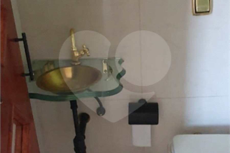 Apartamento à venda com 3 quartos, sendo 1 suíte, em Parada Inglesa, São Paulo, SP