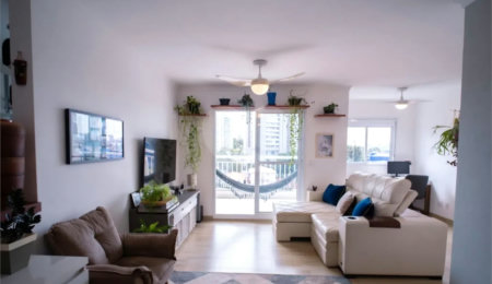 Apartamento à venda com 3 quartos, sendo 1 suíte,  em Jardim das Vertentes, São Paulo, SP