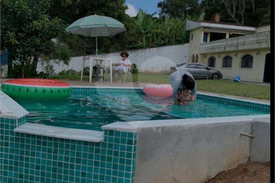Chácara à venda com 3 quartos em Parelheiros, São Paulo, SP
