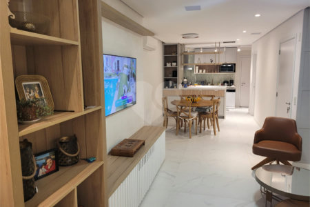 Apartamento à venda com 3 suítes em Indianópolis, São Paulo, SP