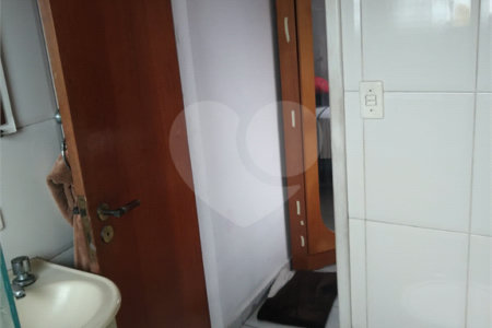 Sobrado à venda com 3 suítes em Vila Marari, São Paulo, SP