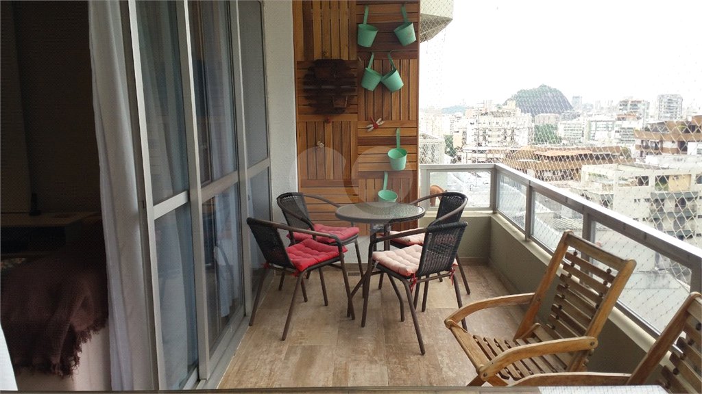 Apartamento à venda com 4 quartos, sendo 1 suíte,  em Tijuca, Rio de Janeiro, RJ