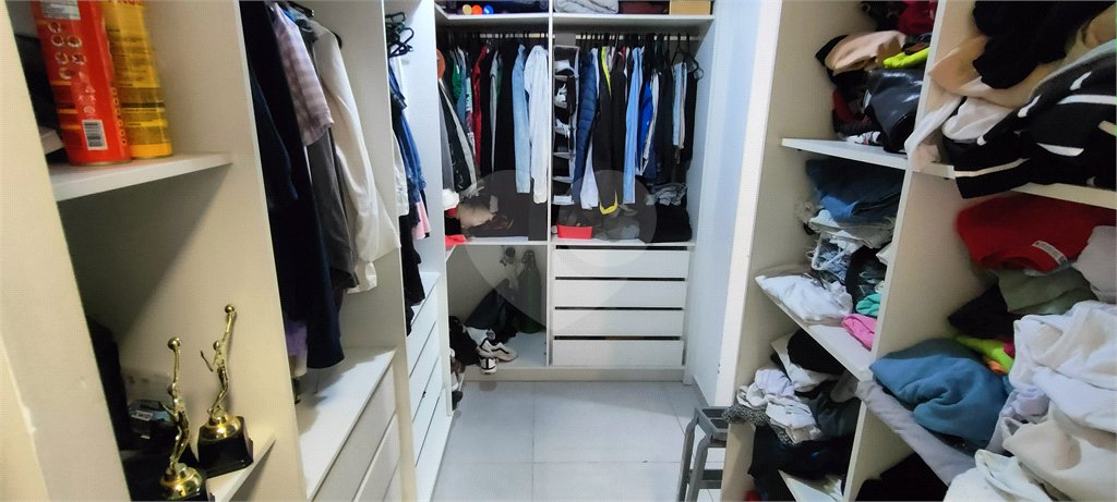Terreno à venda com 3 quartos, sendo 1 suíte, no condomínio Residencial Sun Lake, Votorantim - SP