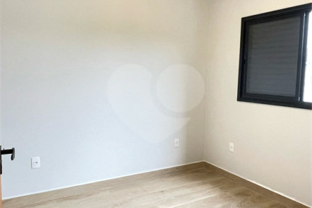 Casa à venda com 3 quartos, sendo 1 suíte, no condomínio Horto Florestal Iii, Sorocaba - SP