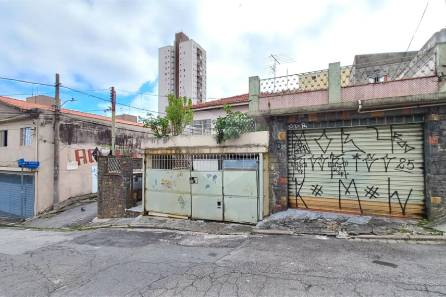Casa Térrea à venda com 4 quartos, sendo 2 suítes, em Vila Gustavo, São Paulo, SP