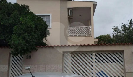 Casa à venda com 2 suítes no condomínio Campo Lindo, Rio de Janeiro - RJ