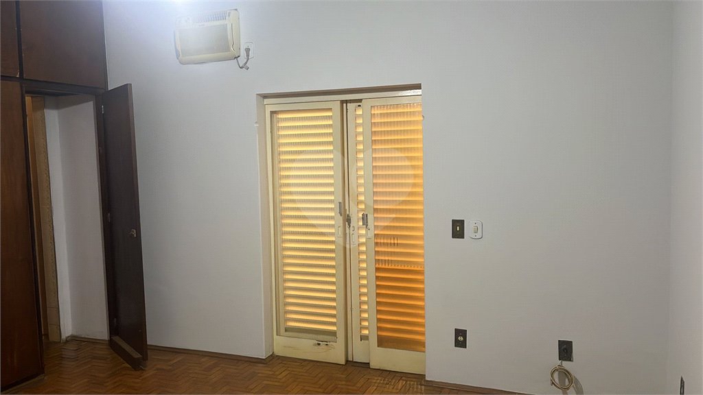 Casa à venda com 3 quartos, sendo 1 suíte, em Vila Progresso, Araraquara, SP