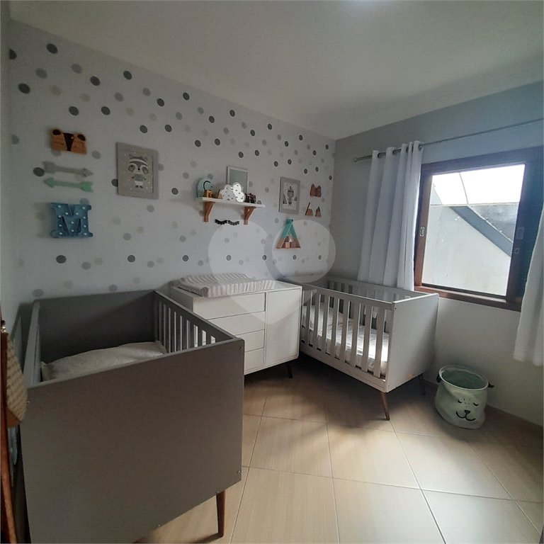 Casa à venda com 3 quartos, sendo 1 suíte,  em Vila Suissa, Mogi das Cruzes, SP