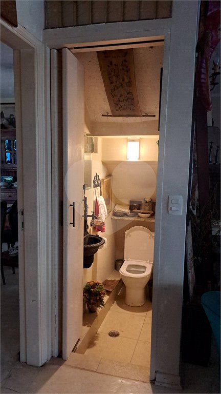 Casa de Vila à venda com 4 quartos, sendo 1 suíte, em Vila Olímpia, São Paulo, SP