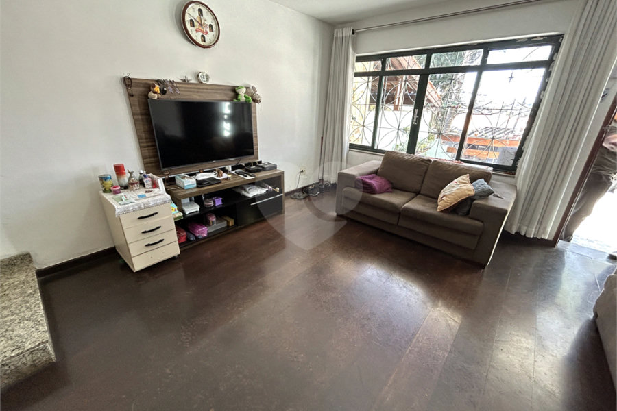 Sobrado à venda com 3 quartos em Tremembé, São Paulo, SP