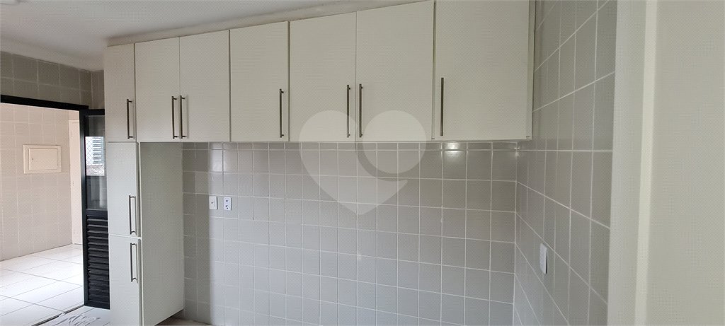 Apartamento para alugar com 3 quartos, sendo 1 suíte, em Chácara Santo Antônio, São Paulo, SP