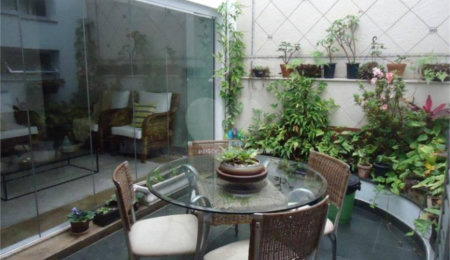 Sobrado à venda com 4 suítes em Jardim Guedala, São Paulo, SP