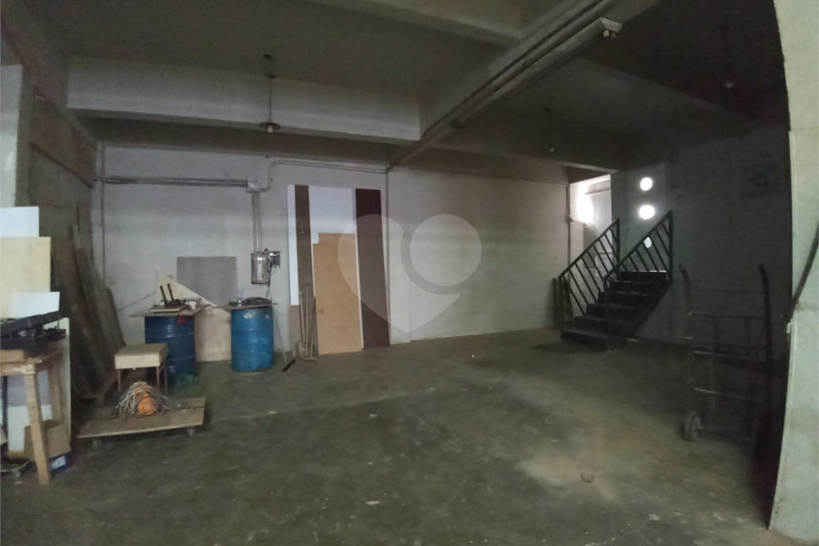 Prédio à venda em Imirim, São Paulo, SP