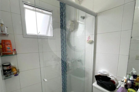 Sobrado à venda com 3 quartos, sendo 1 suíte, em Jardim Umuarama, São Paulo, SP