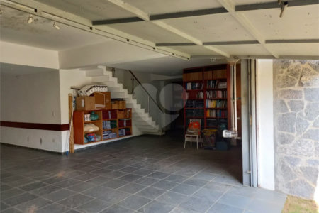 Casa à venda com 5 quartos, sendo 4 suítes, em Jardim São Bento, São Paulo, SP