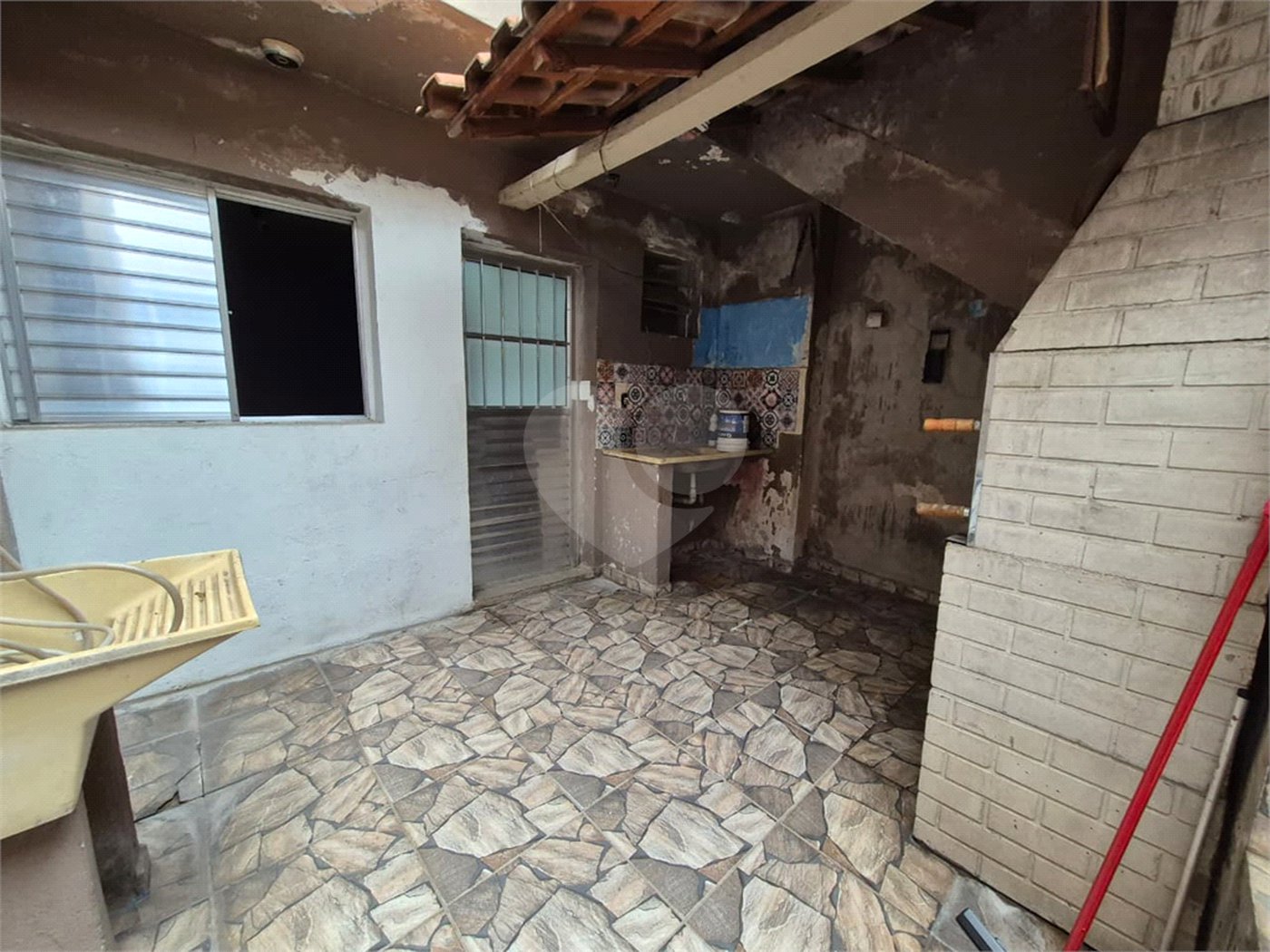 Sobrado à venda com 4 quartos, sendo 2 suítes, em Vila Romana, São Paulo, SP