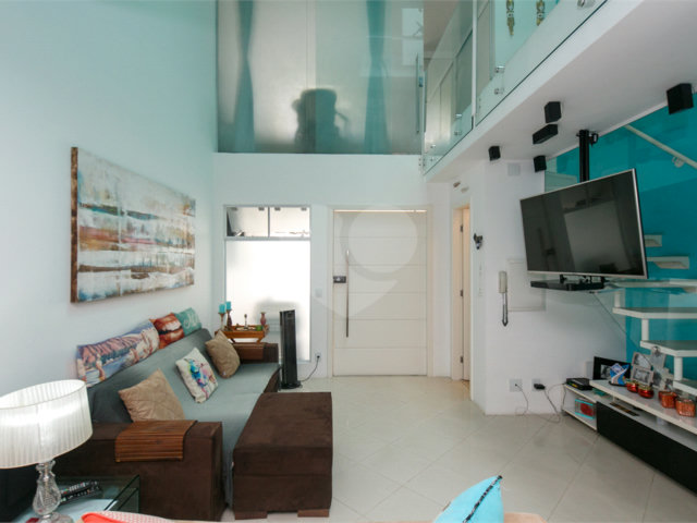 Casa à venda com 2 suítes no condomínio Loft House Marajoara, São Paulo - SP