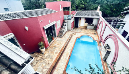 Casa à venda com 3 quartos, sendo 1 suíte,  em Vila Nastri, Itapetininga, SP
