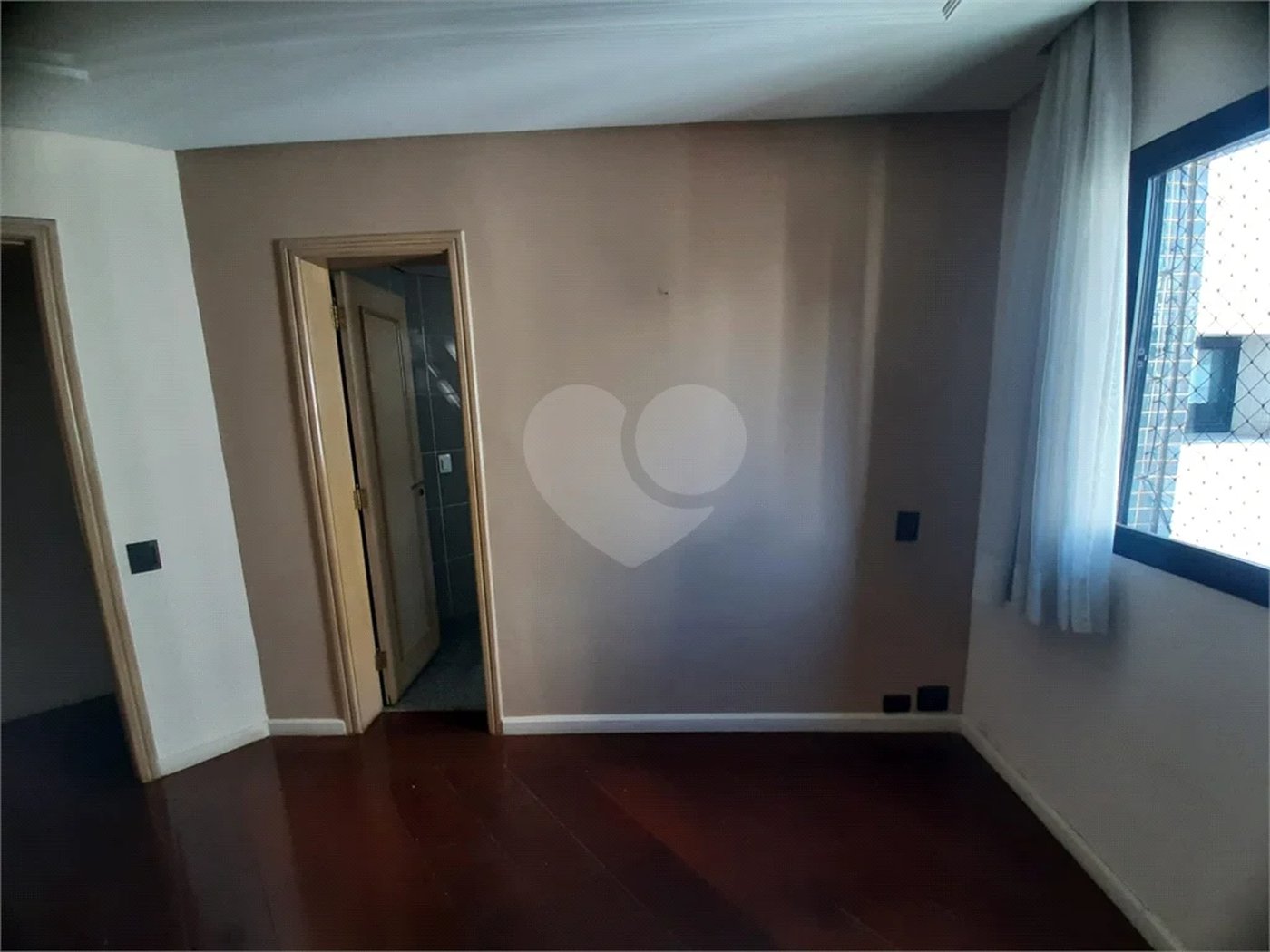 Apartamento à venda com 3 suítes em Tatuapé, São Paulo, SP