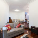 Casa à venda com 4 quartos, sendo 2 suítes,  no condomínio Vila das Flores, São Paulo - SP